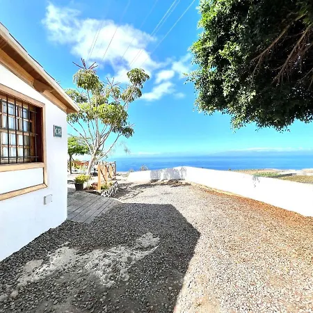 Casa Con Piscina Compartida Vista Directamente Al Mar, Wifi Y Barbacoa Guía de Isora